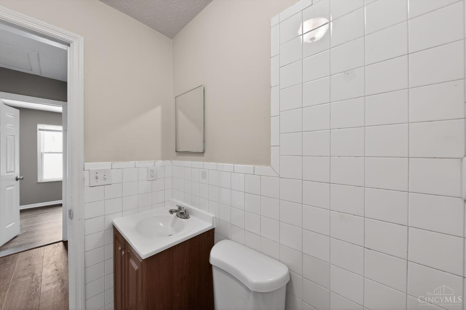 8949 Pippin Road Cincinnati, OH 45251 - Photo 22 of 32 Gallery Image 22