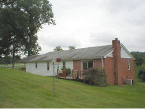 21663 Tranbarger Road Bristol, VA 24202 - Photo 3 of 12 Photo 3