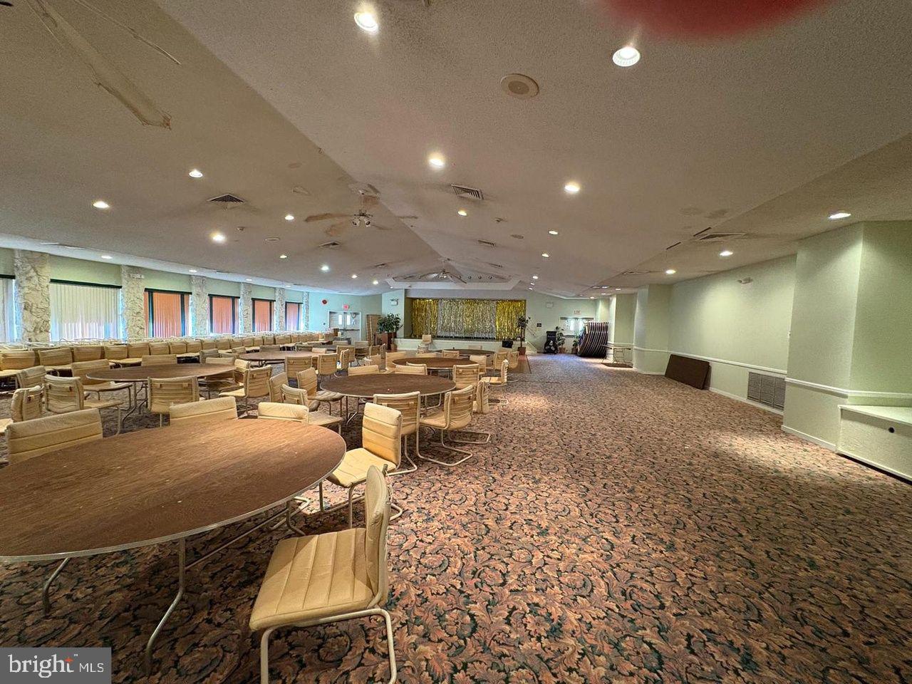 75 Bonnie Gellman Court, Unit D75 Philadelphia, PA 19114 - Photo 32 of 37