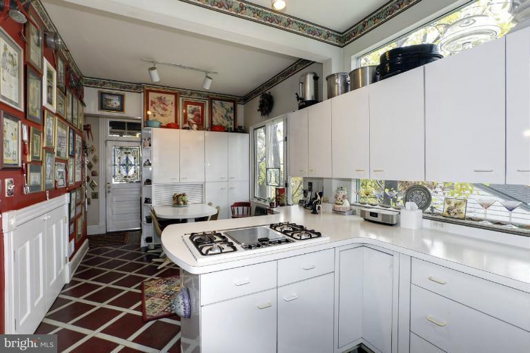 1613 Highland Drive Silver Spring, MD 20910 - Photo 15 of 30 Kitchen