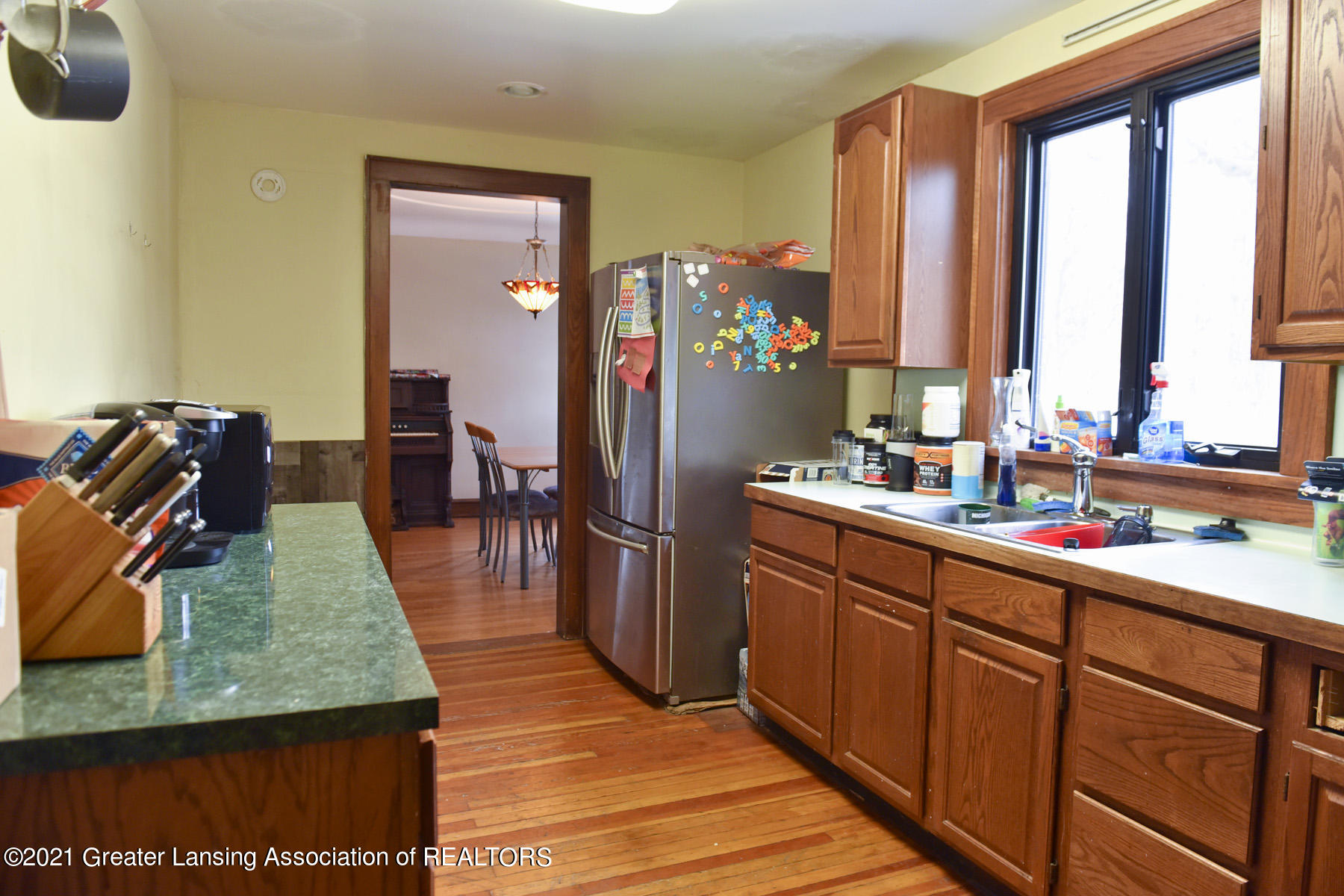 2019 6th Street Bay City, MI 48708 - Photo 5 of 37 DSC_004