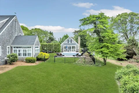 $2,500,000 | 7 Hill Wood Way, Sandwich, MA 02537
