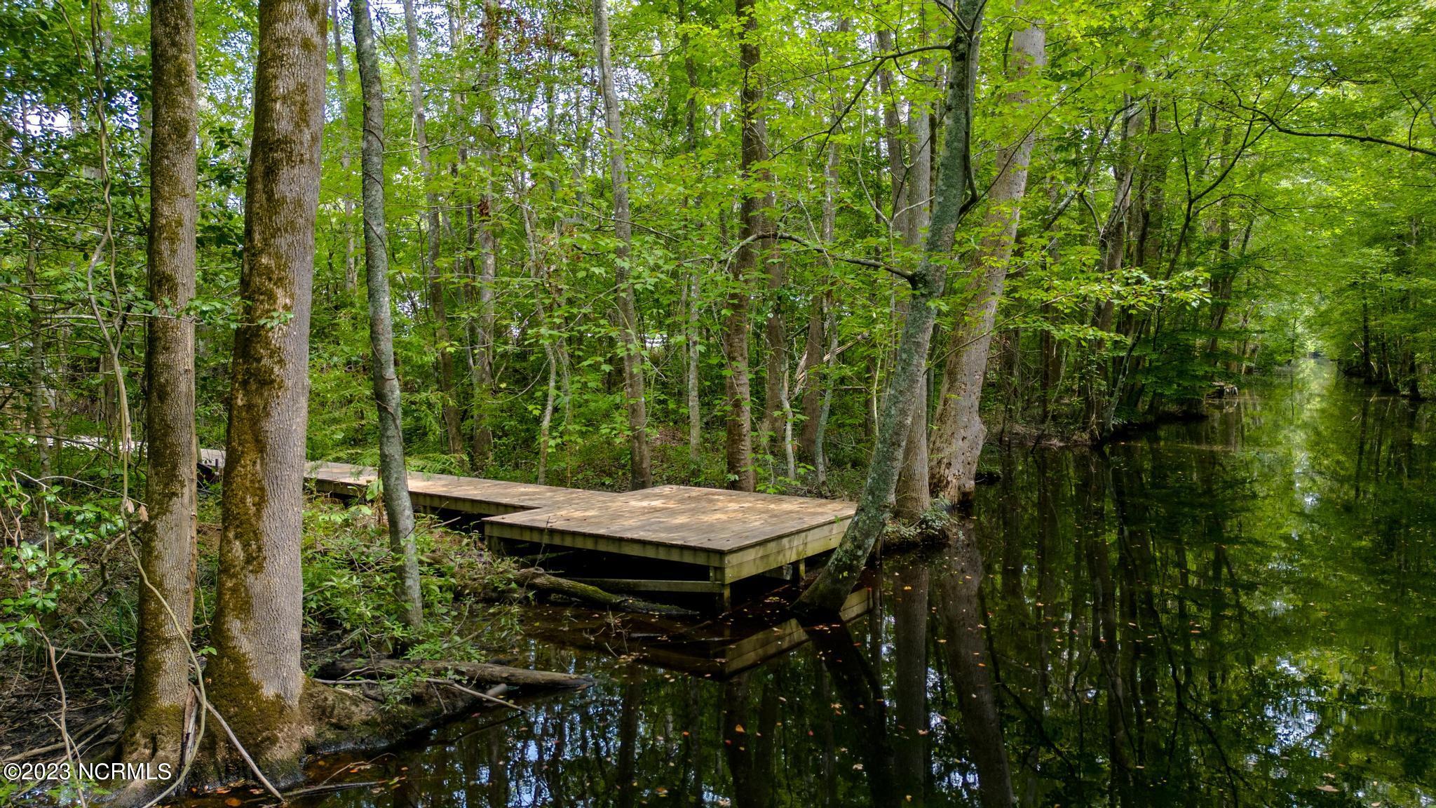 401 Guinea Road Moyock, NC 27958 - Photo 10 of 16 410-Guinea-Rd-10