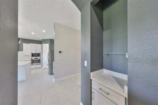 $825,000 | 11909 Climbing Fern Avenue, Riverview, FL 33579