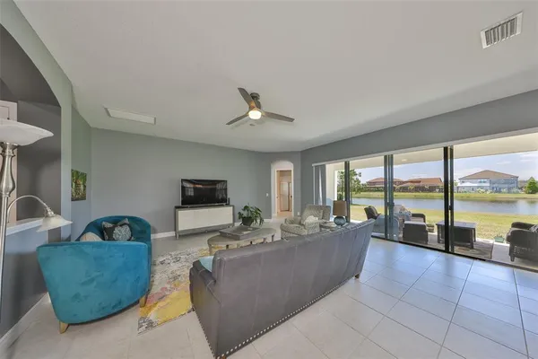 $815,000 | 11909 Climbing Fern Avenue, Riverview, FL 33579