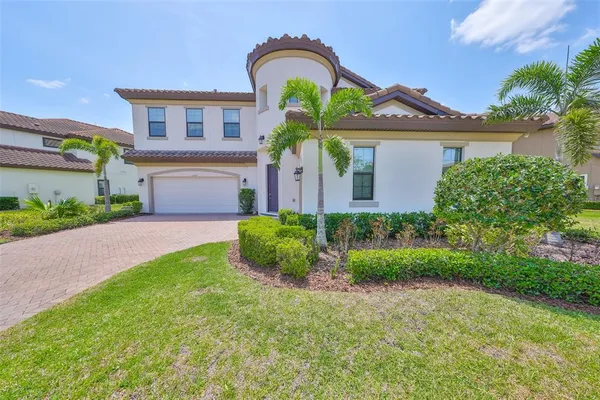 $815,000 | 11909 Climbing Fern Avenue, Riverview, FL 33579