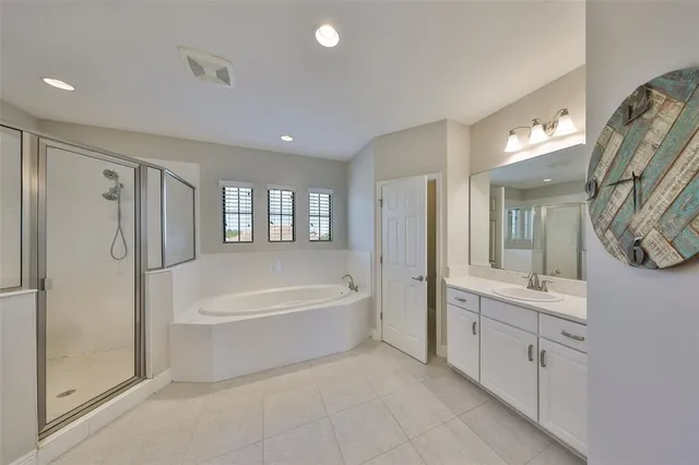 $825,000 | 11909 Climbing Fern Avenue, Riverview, FL 33579