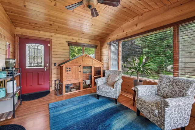 $529,900 | 475 Oak Hill Road, Chaska, MN 55318