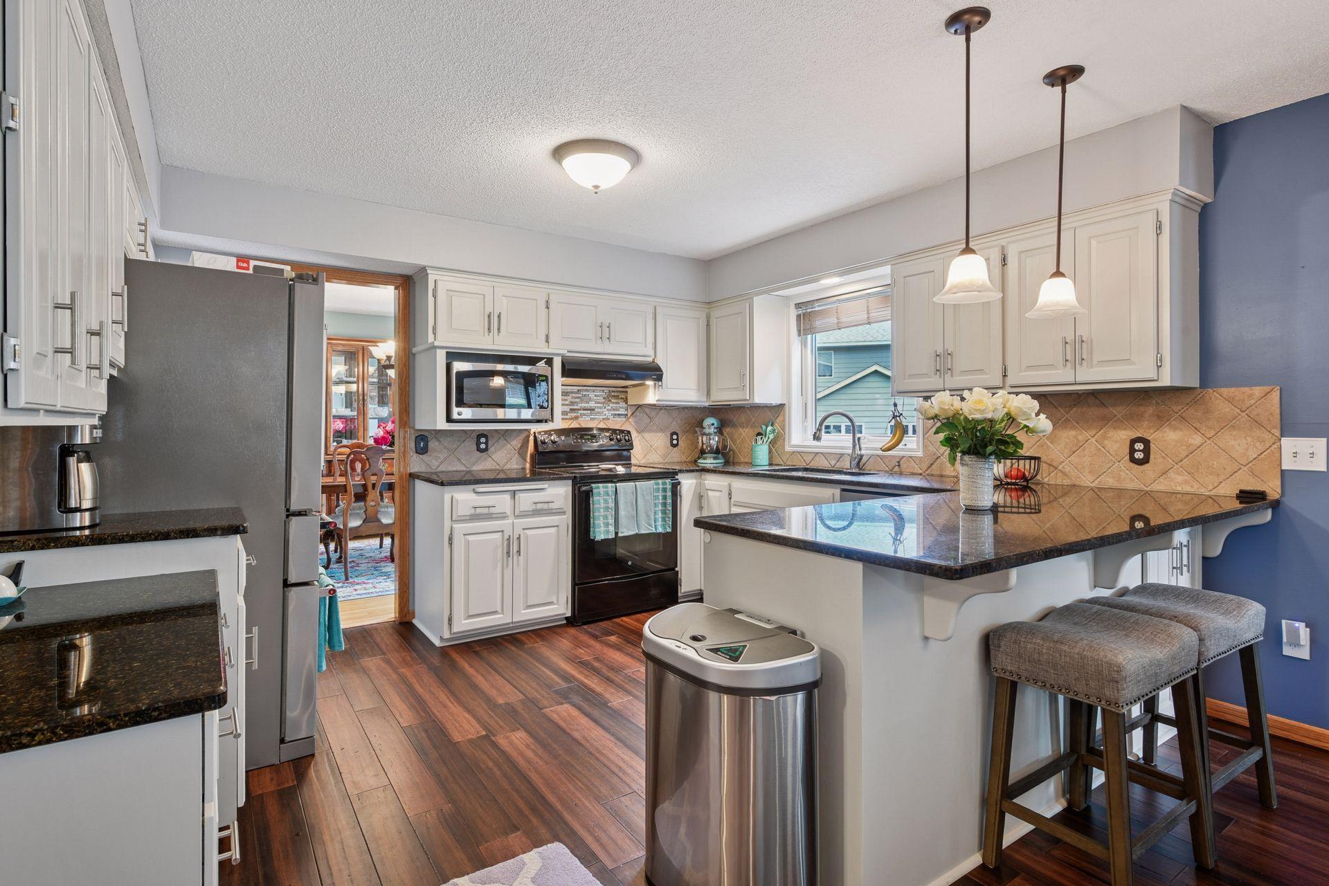 475 Oak Hill Road Chaska, MN 55318 - Photo 9 of 44