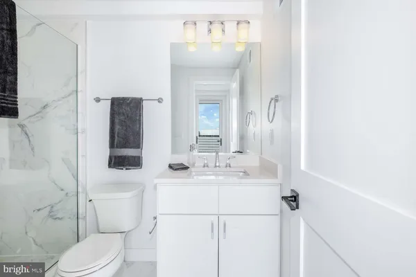 $2,400 | 2601 30th Street Northeast, Unit 11, Washington, DC 20018