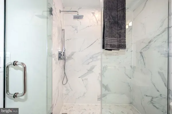 $2,400 | 2601 30th Street Northeast, Unit 11, Washington, DC 20018