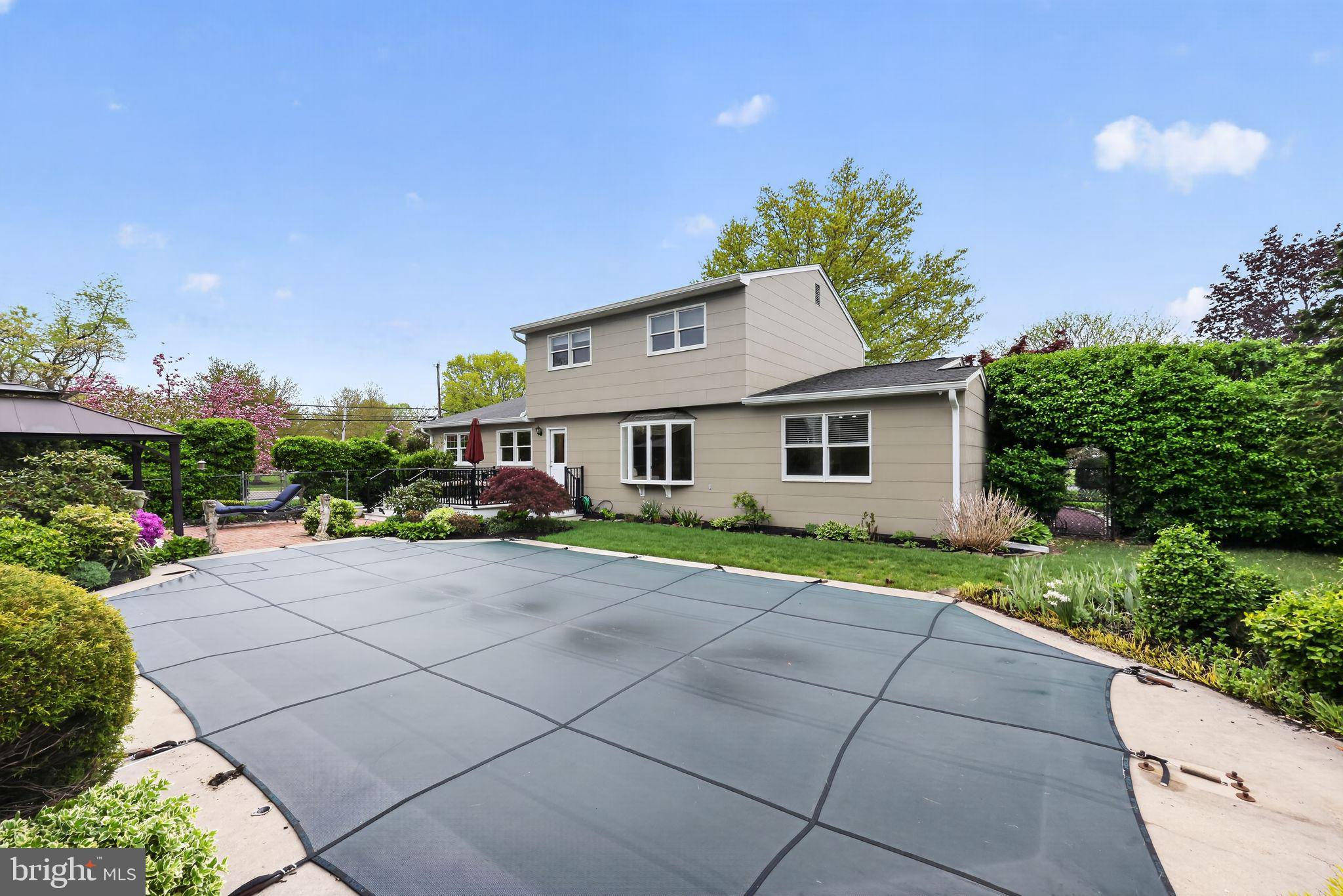 57 Tar Heels Road Hamilton, NJ 08619 - Photo 4 of 16