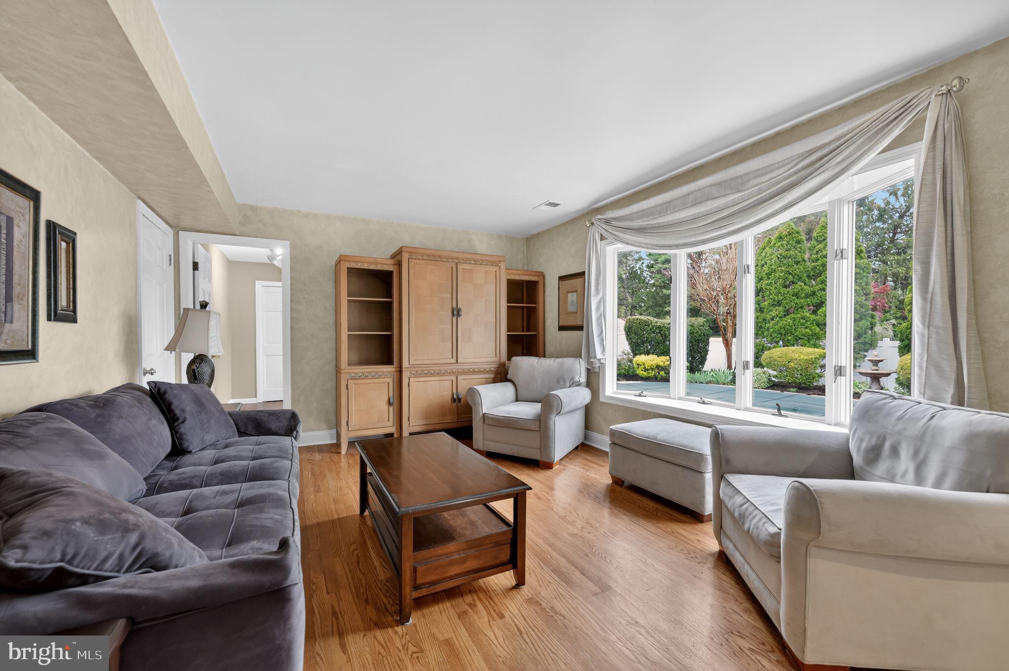 57 Tar Heels Road Hamilton, NJ 08619 - Photo 10 of 16