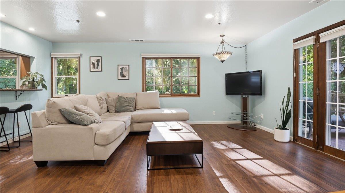 19730 Black Road Los Gatos, CA 95033 - Photo 4 of 18