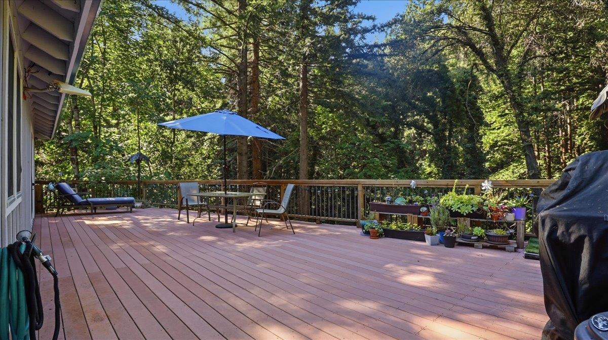 19730 Black Road Los Gatos, CA 95033 - Photo 9 of 18