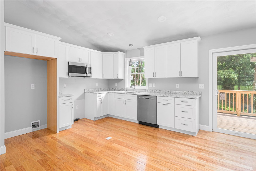 808 Frenchtown Road East Greenwich, RI 02818 - Photo 3 of 23