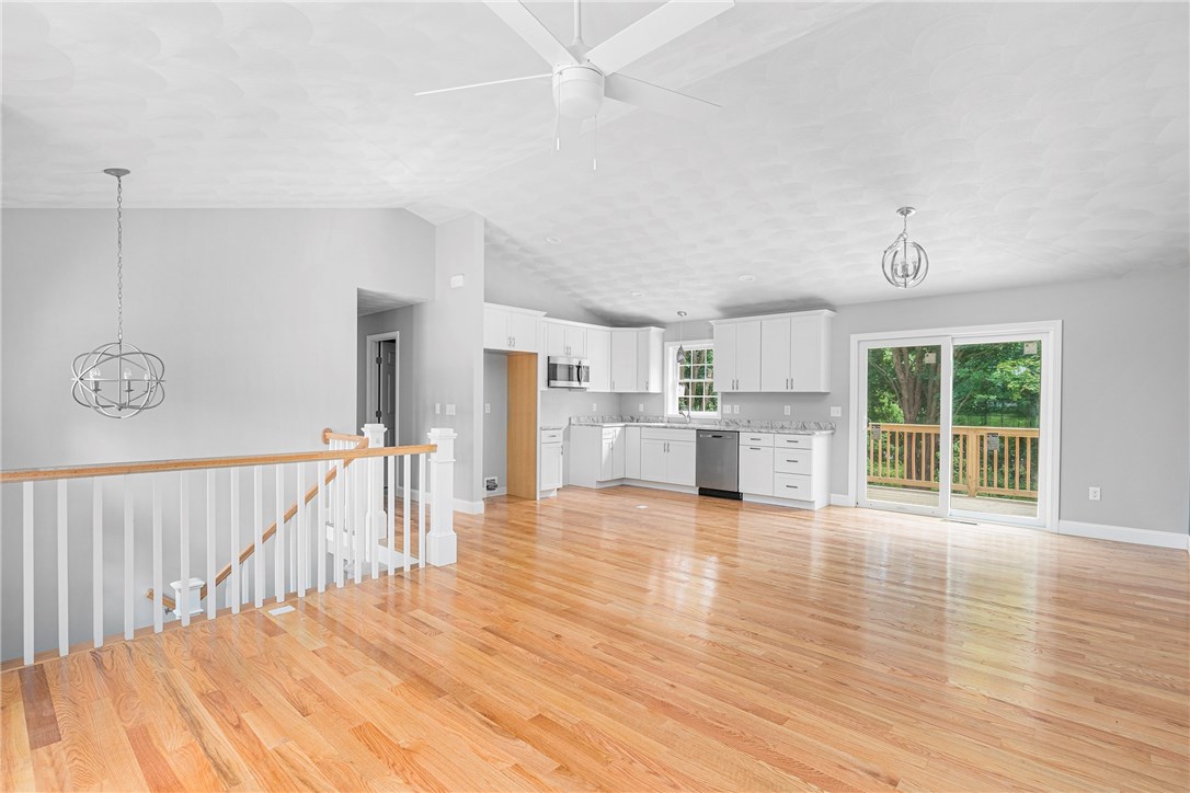 808 Frenchtown Road East Greenwich, RI 02818 - Photo 6 of 23