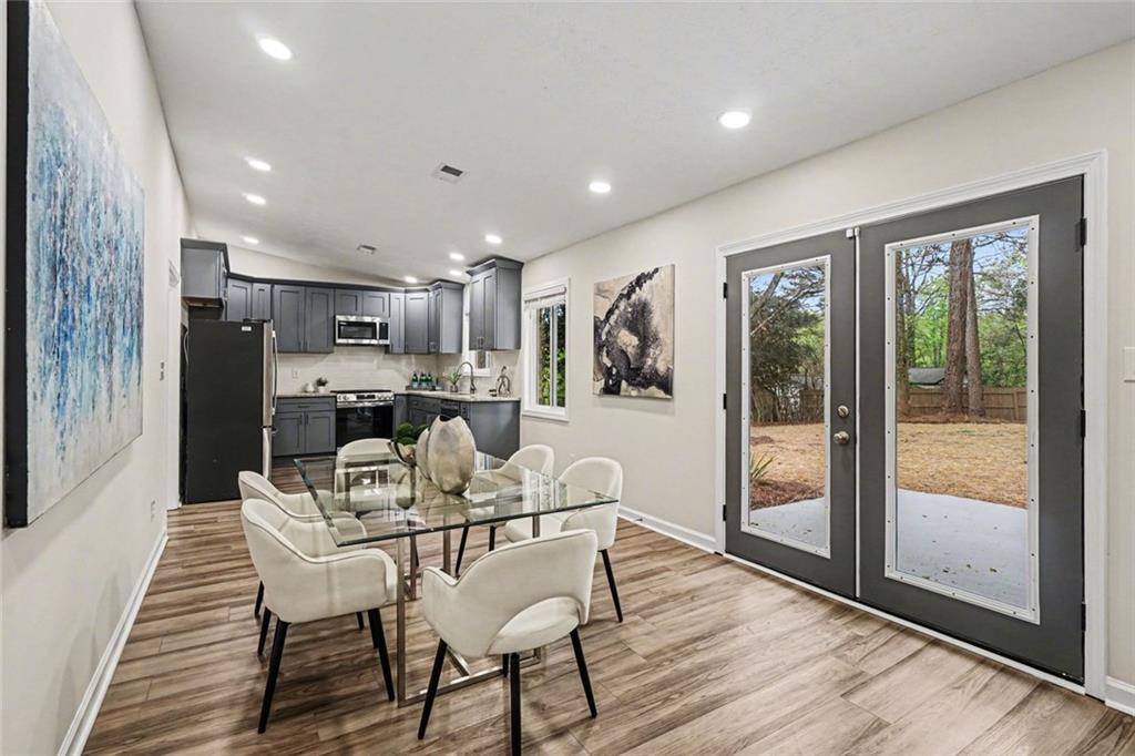 577 Simone Way Stone Mountain, GA 30087 - Photo 14 of 44