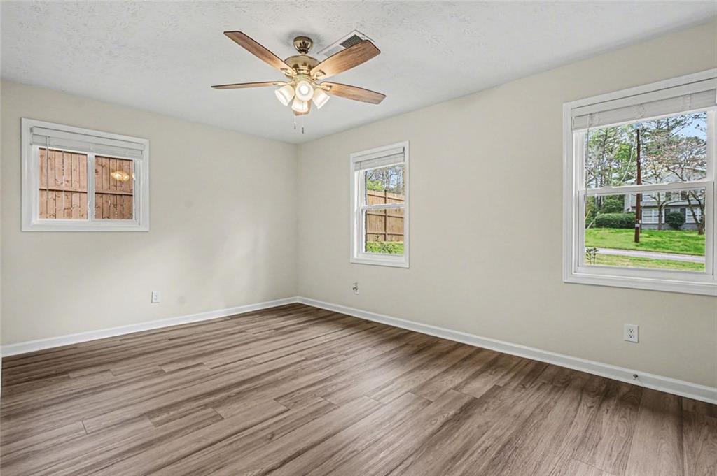 577 Simone Way Stone Mountain, GA 30087 - Photo 24 of 44