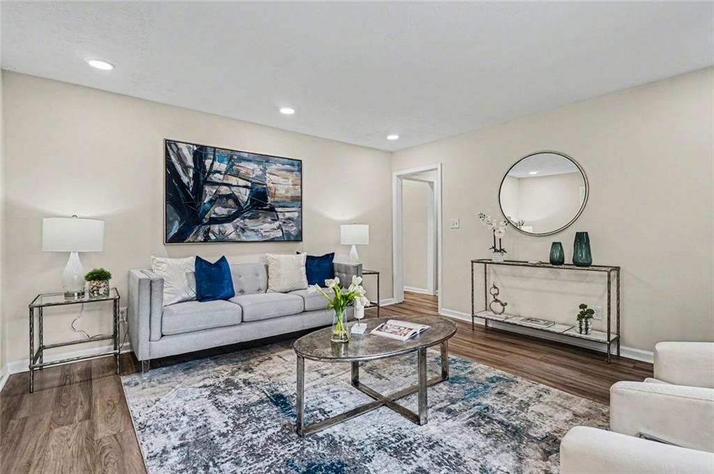 577 Simone Way Stone Mountain, GA 30087 - Photo 8 of 44