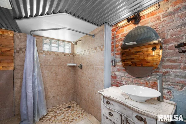 $108,500 | 216 North Boss Street, Kewanee, IL 61443