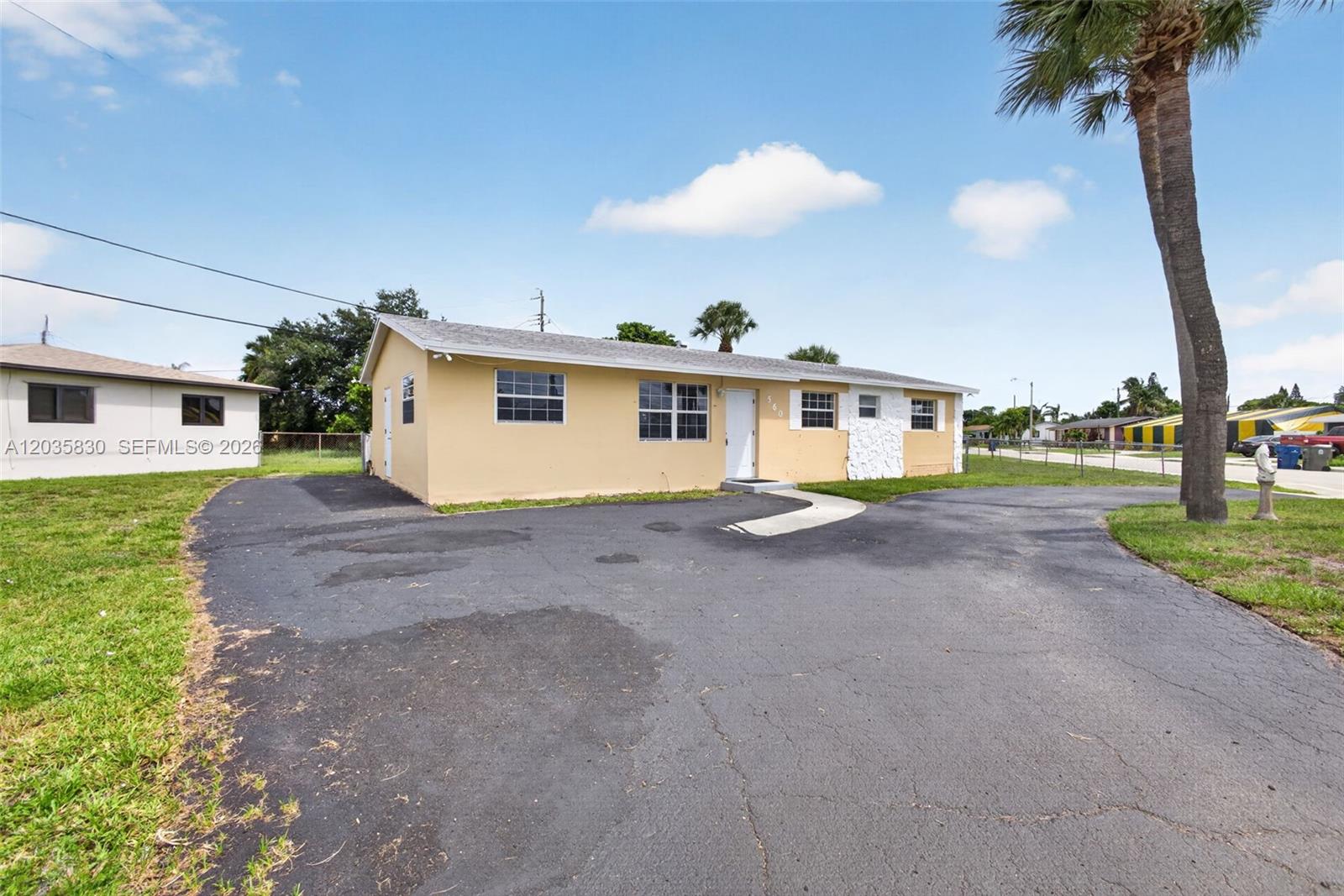 560 West 34th Street Riviera Beach, FL 33404 - Photo 35 of 54