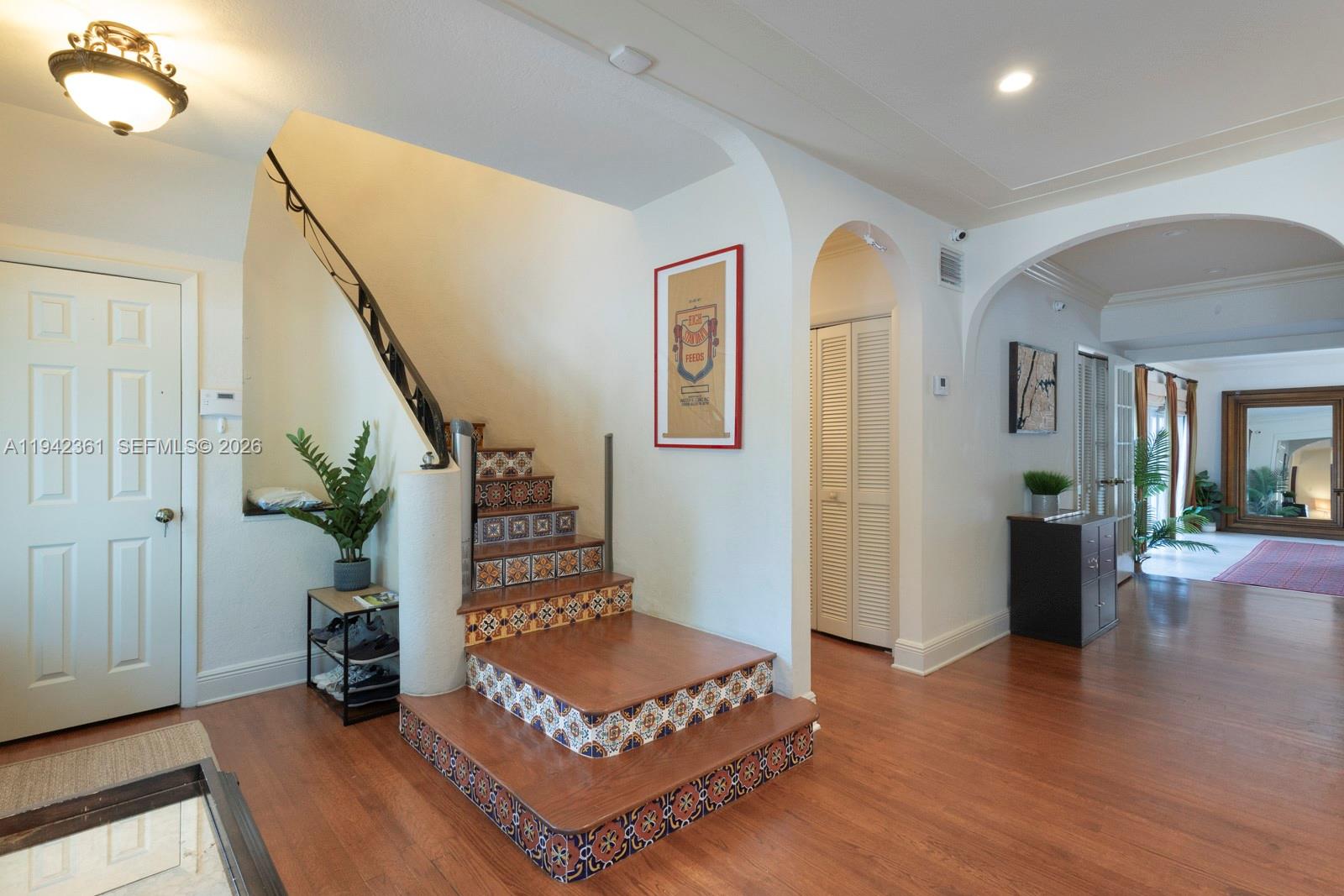 360 Southwest 28th Road Miami, FL 33129 - Photo 9 of 41
