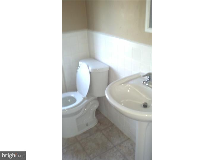 1429 Norman Road Havertown, PA 19083 - Photo 20 of 21 Bathroom