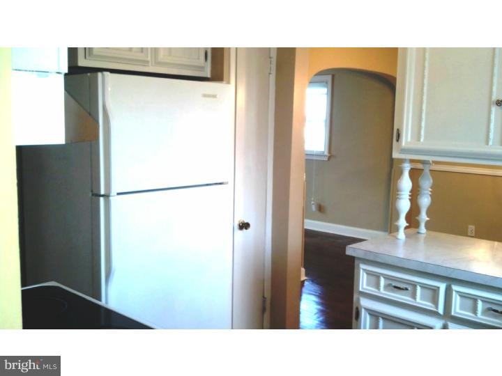 1429 Norman Road Havertown, PA 19083 - Photo 10 of 21 Kitchen
