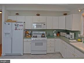 1142 Radio Road Tuckerton, NJ 08087 - Photo 3 of 12 Gallery Image 3