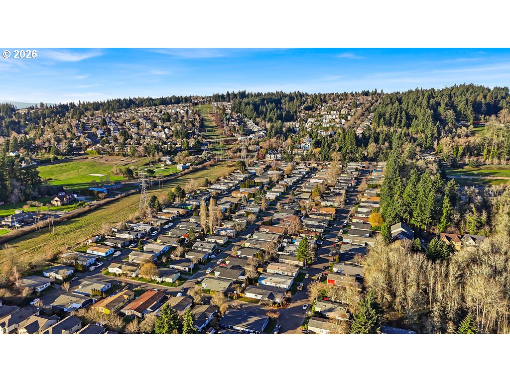 13620 Southwest Beef Bend Road, Unit 51 Portland, OR 97224 - Photo 11 of 39 Gallery Image 11