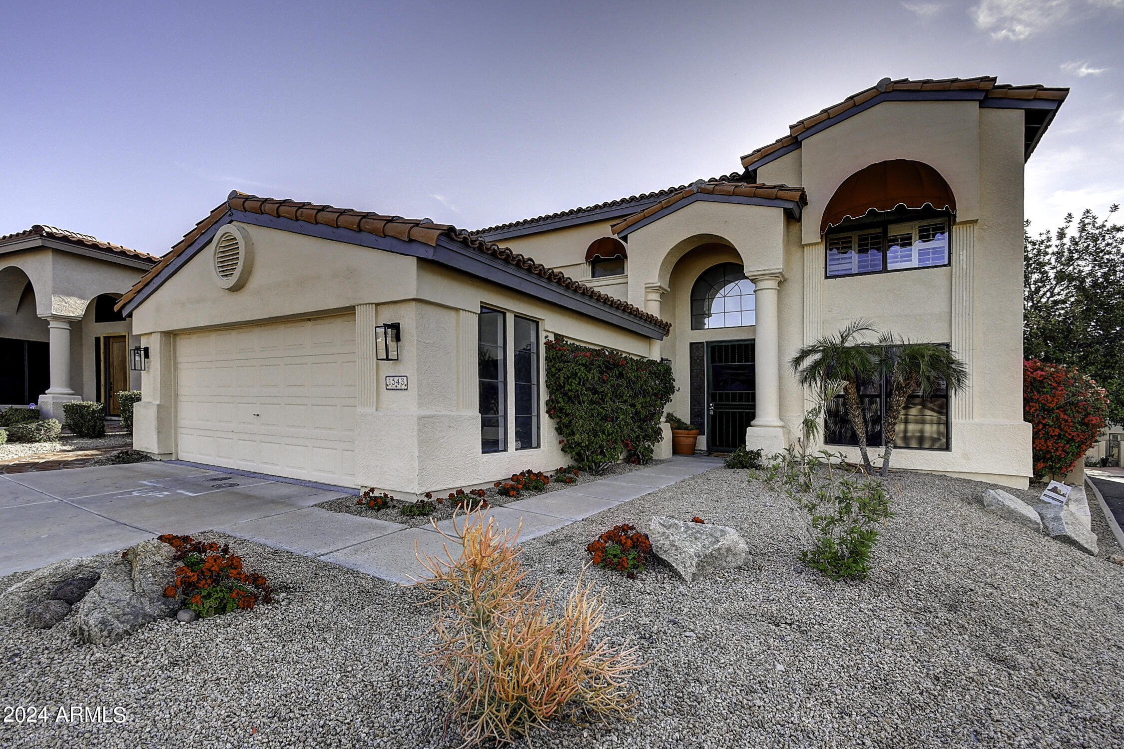 1543 East Winged Foot Road Phoenix, AZ 85022 - Photo 2 of 53 1543 E Winged Foot Rd (40)