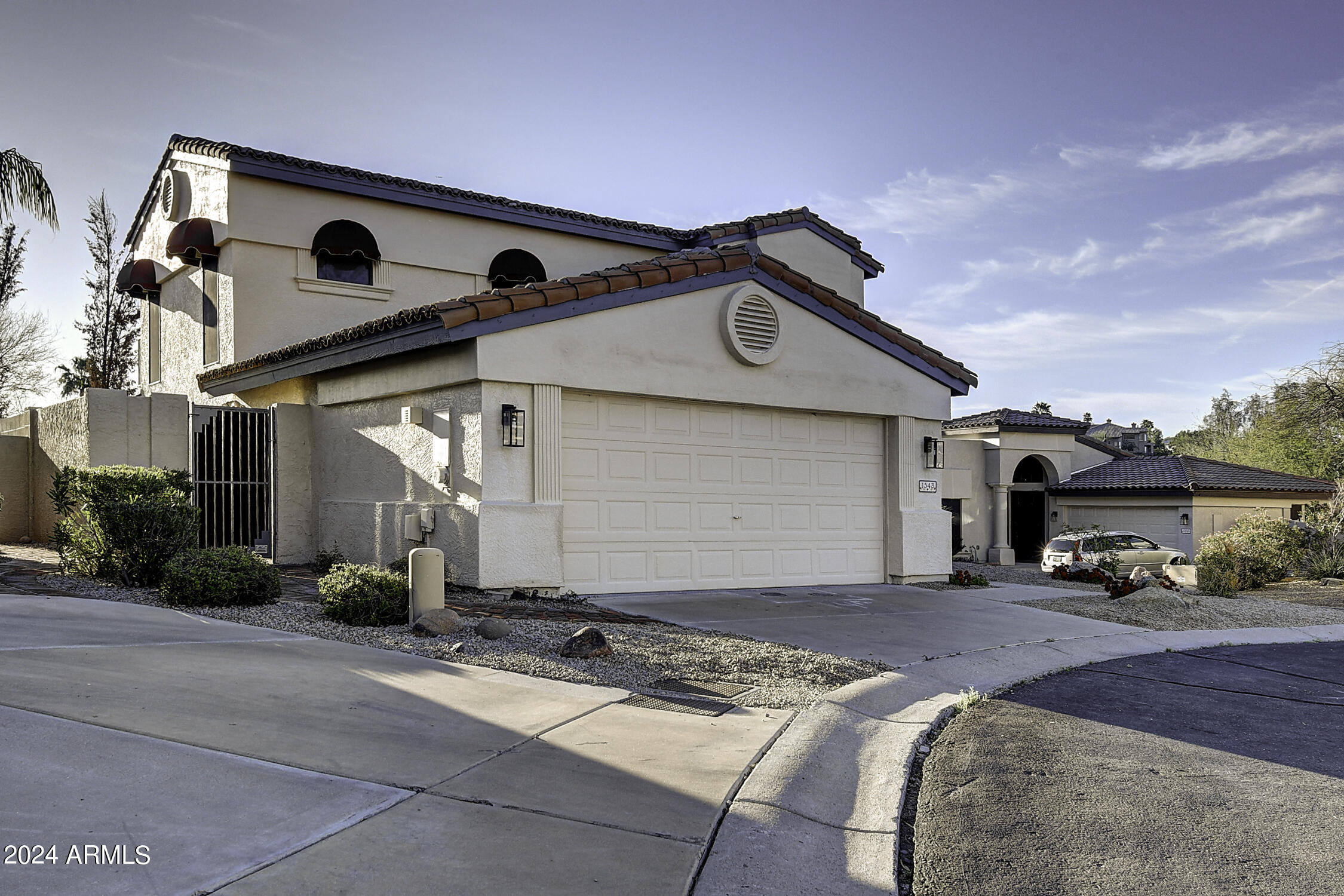 1543 East Winged Foot Road Phoenix, AZ 85022 - Photo 4 of 53 1543 E Winged Foot Rd (37)