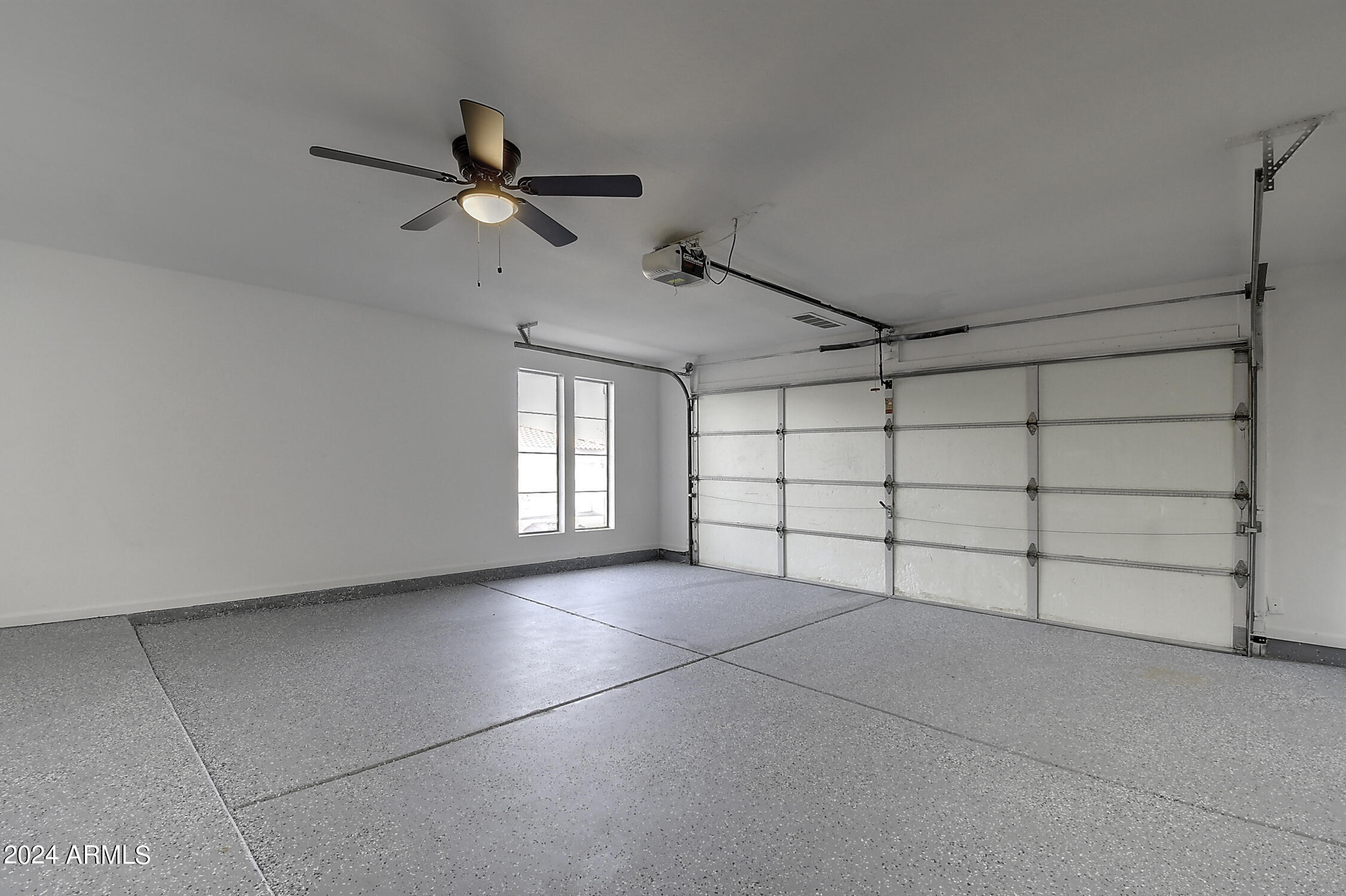 1543 East Winged Foot Road Phoenix, AZ 85022 - Photo 42 of 53 1543 E Winged Foot Rd (55)