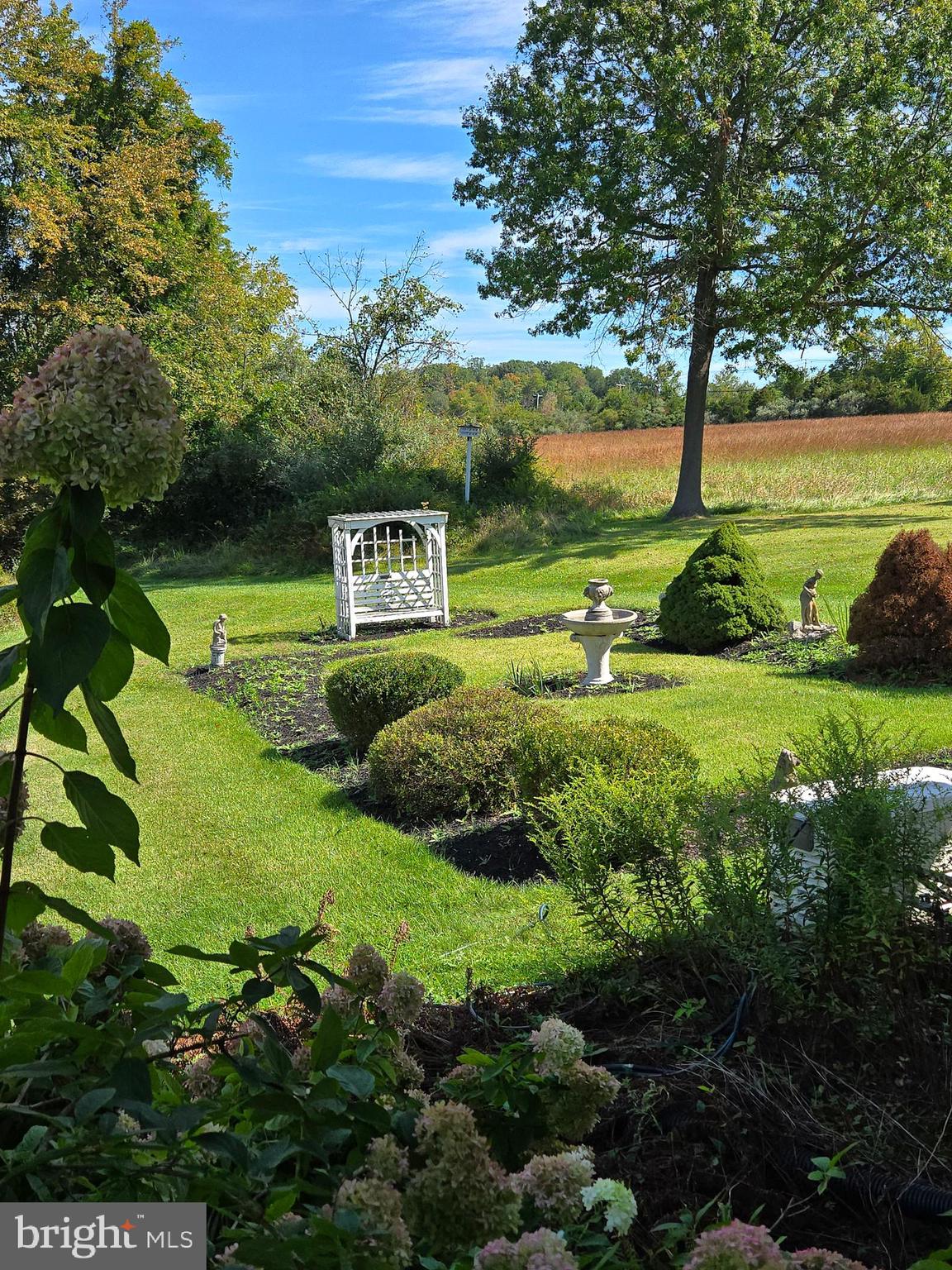 3605 Windy Bush Road New Hope, PA 18938 - Photo 50 of 55 Side yard gardens