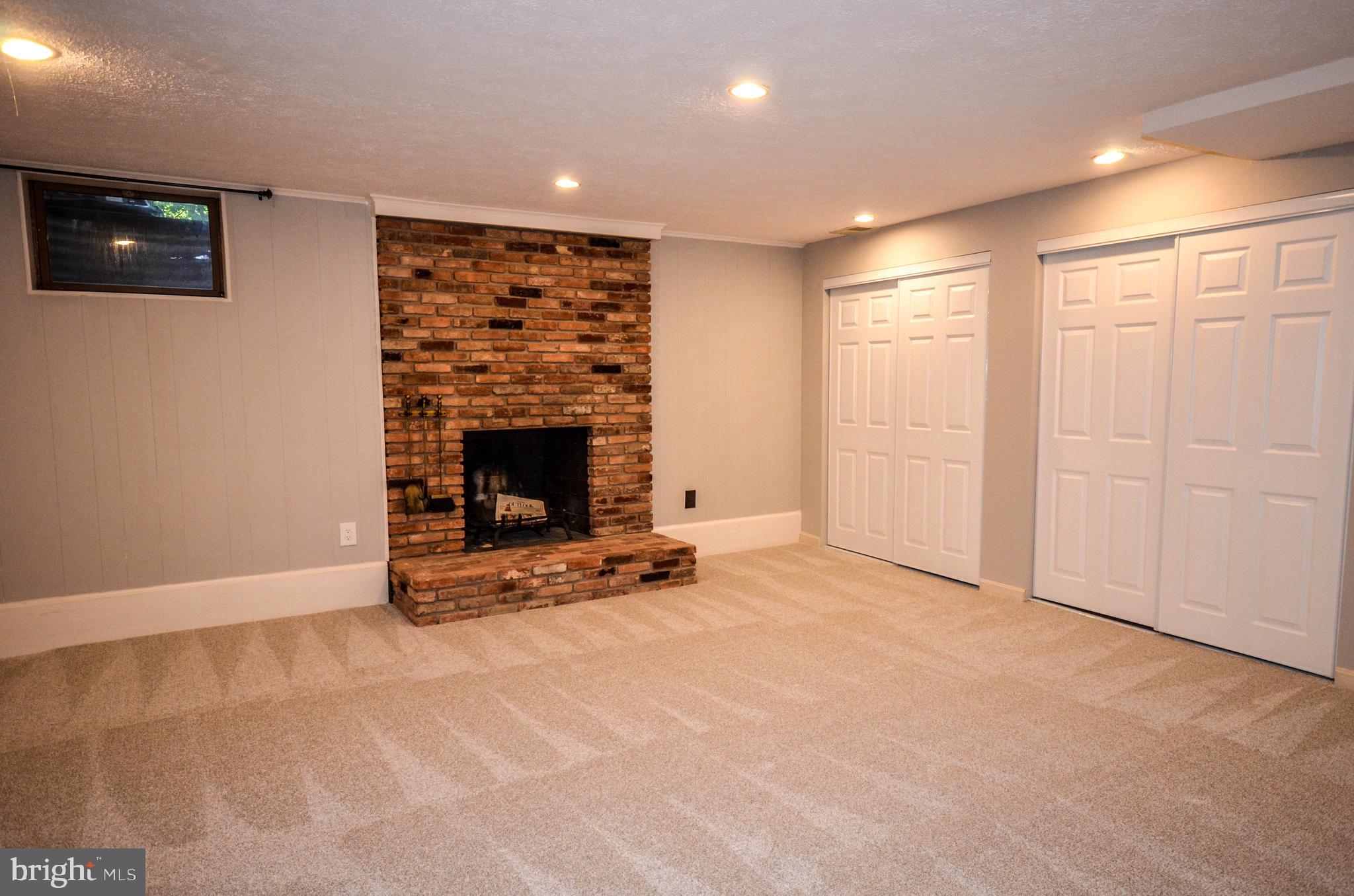 7312 Greentree Road Bethesda, MD 20817 - Photo 17 of 23