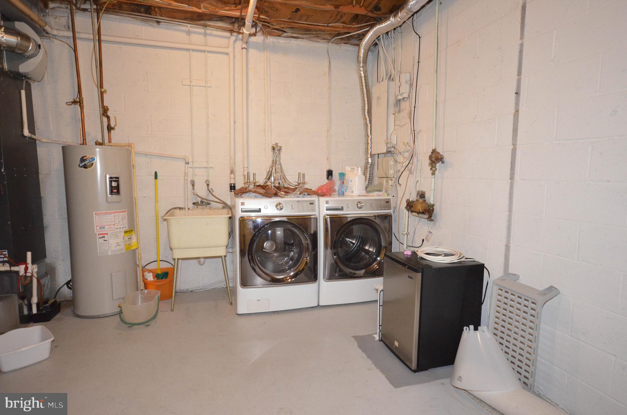 7312 Greentree Road Bethesda, MD 20817 - Photo 20 of 23