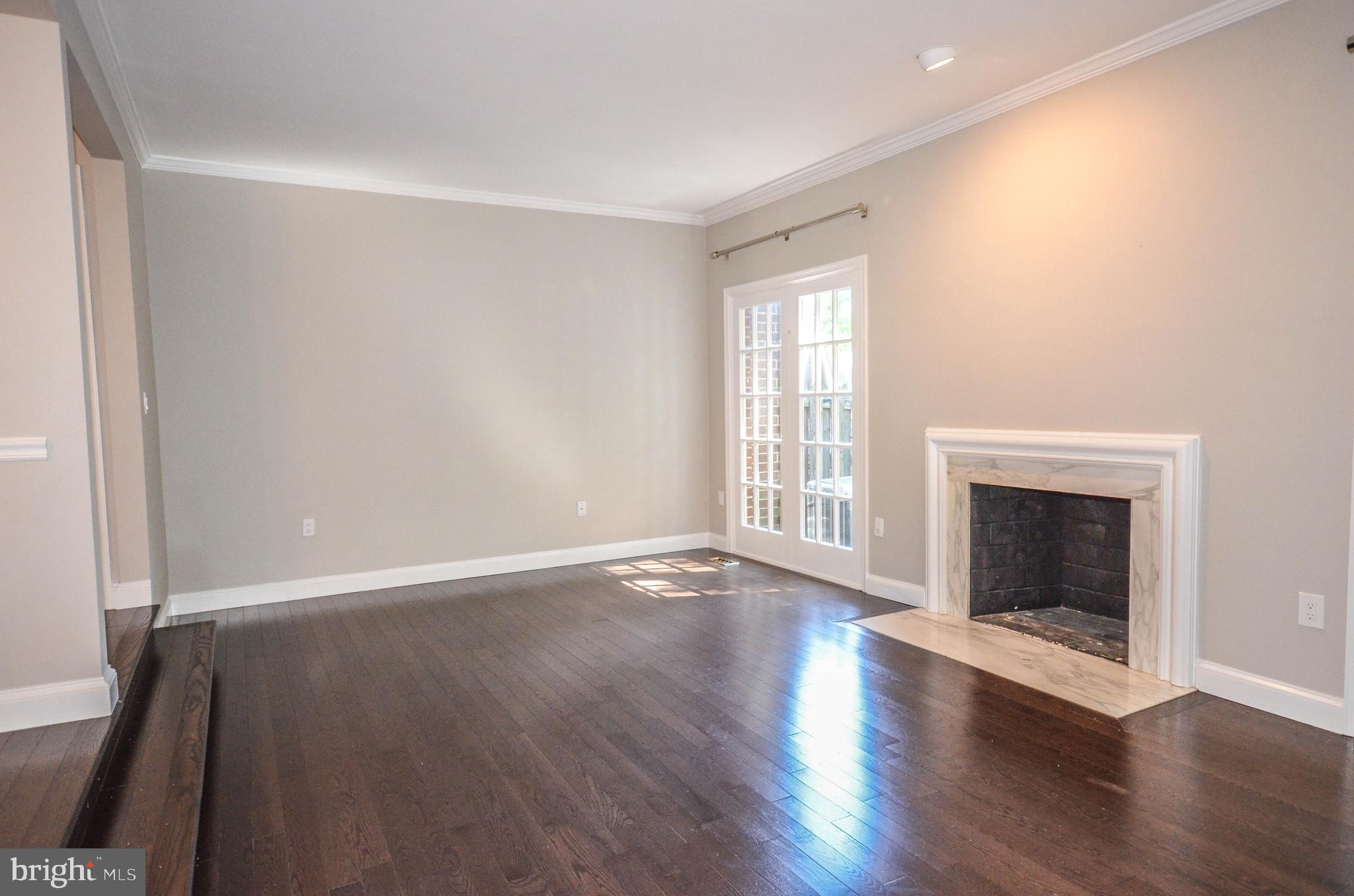 7312 Greentree Road Bethesda, MD 20817 - Photo 3 of 23