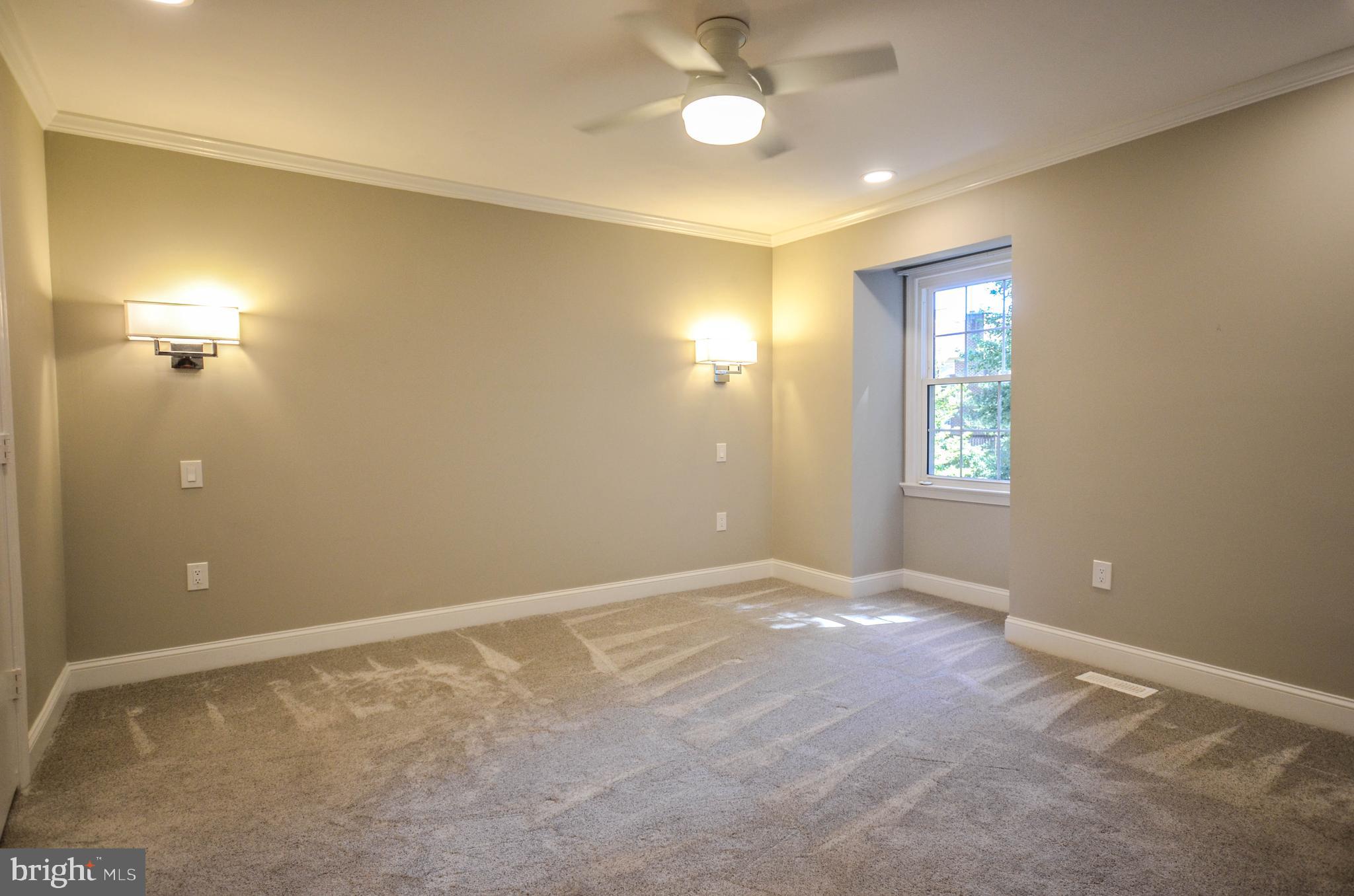 7312 Greentree Road Bethesda, MD 20817 - Photo 9 of 23