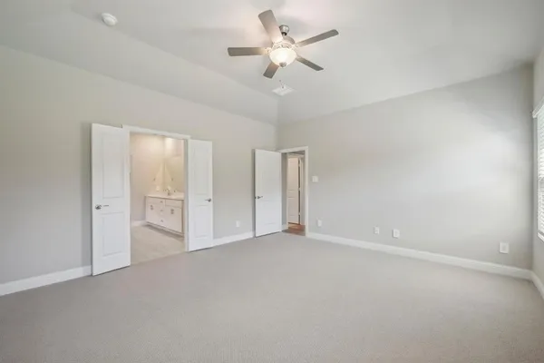 $3,200 | 2208 Palomino Lane, Seagoville, TX 75159