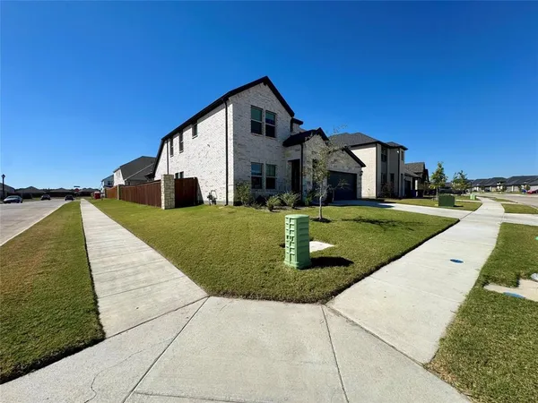 $3,200 | 2208 Palomino Lane, Seagoville, TX 75159
