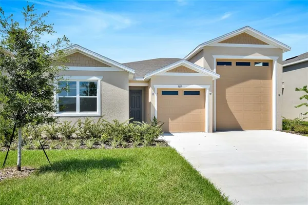$384,950 | 1011 Wisteria Way, Dundee, FL 33838