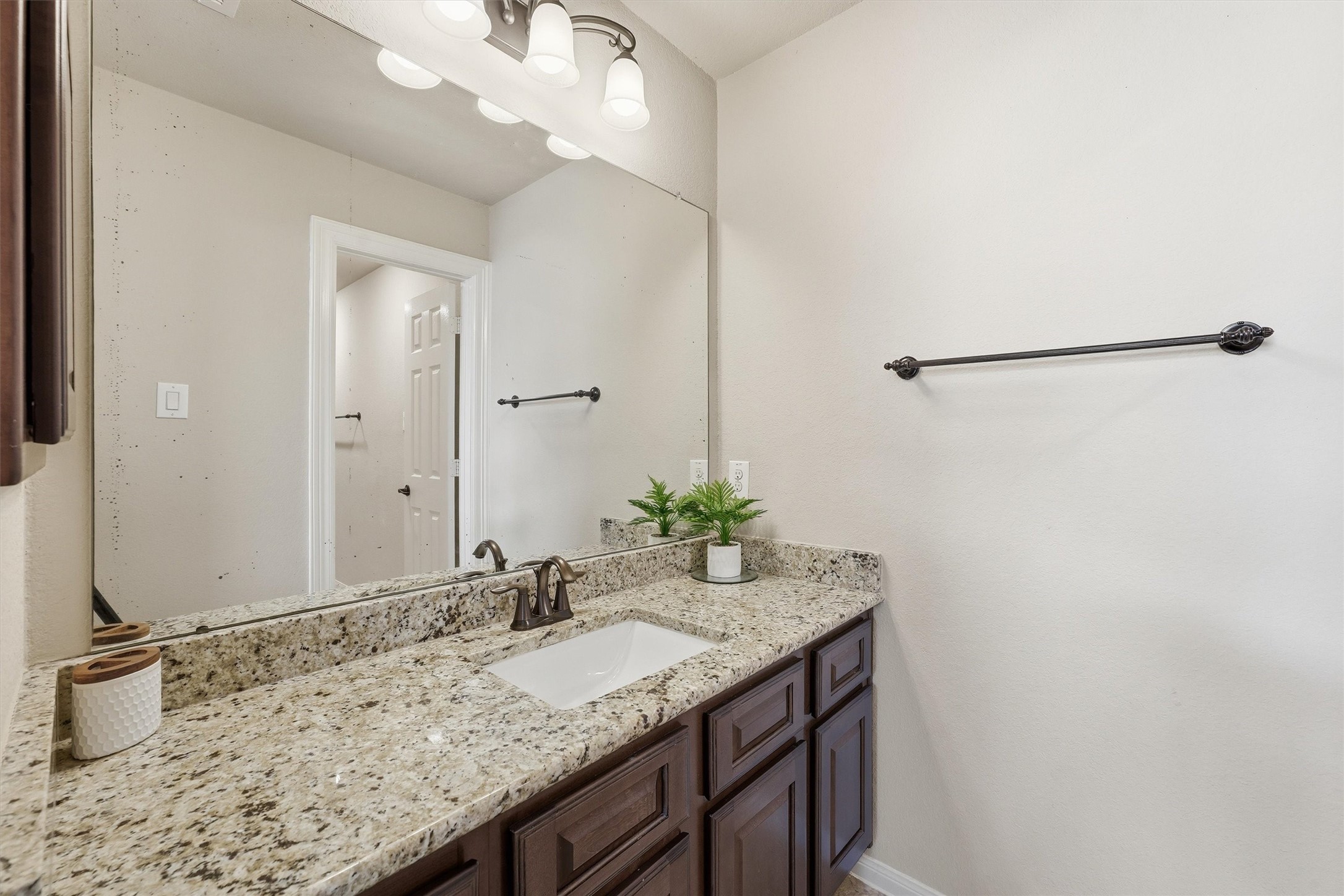 17710 Rough River Court Humble, TX 77346 - Photo 18 of 38