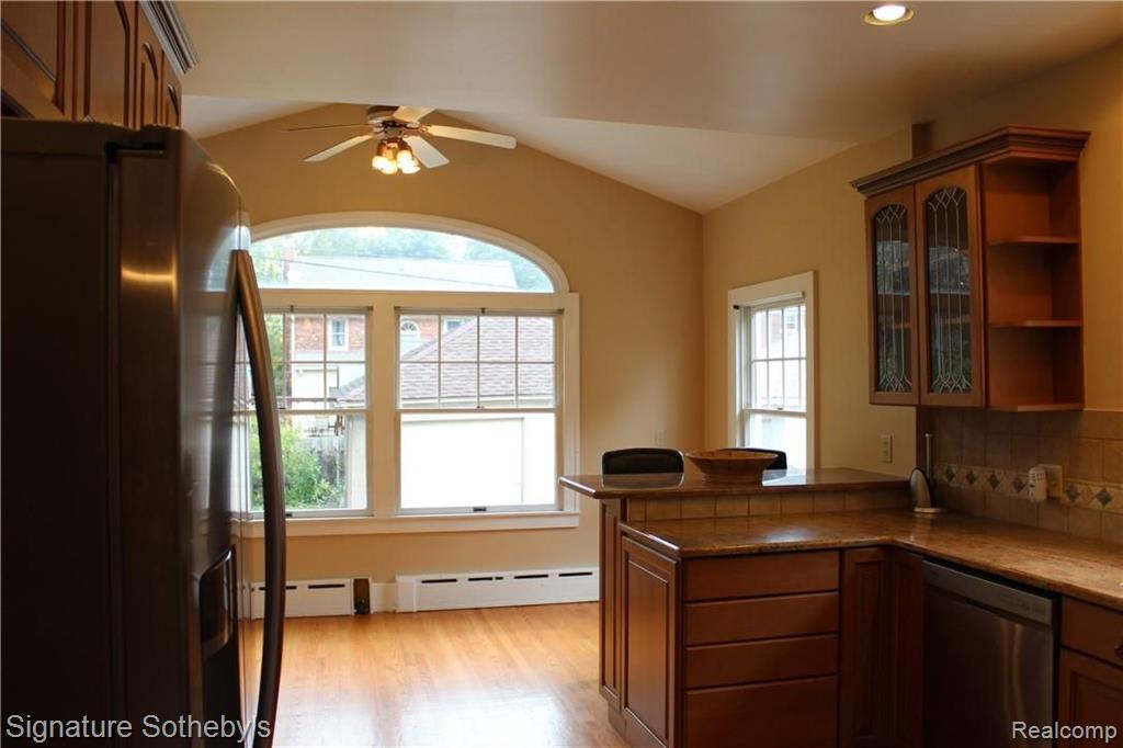 970 Pemberton Road Grosse Pointe Park, MI 48230 - Photo 6 of 34