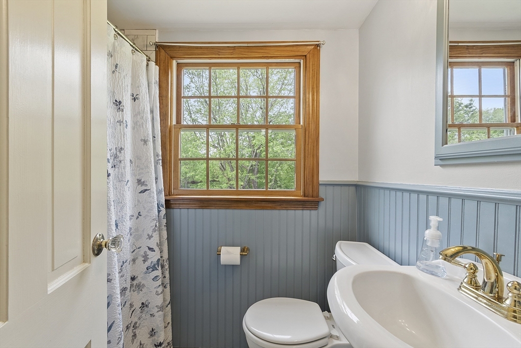 153 Tahattawan Road Littleton, MA 01460 - Photo 17 of 38 Gallery Image 17