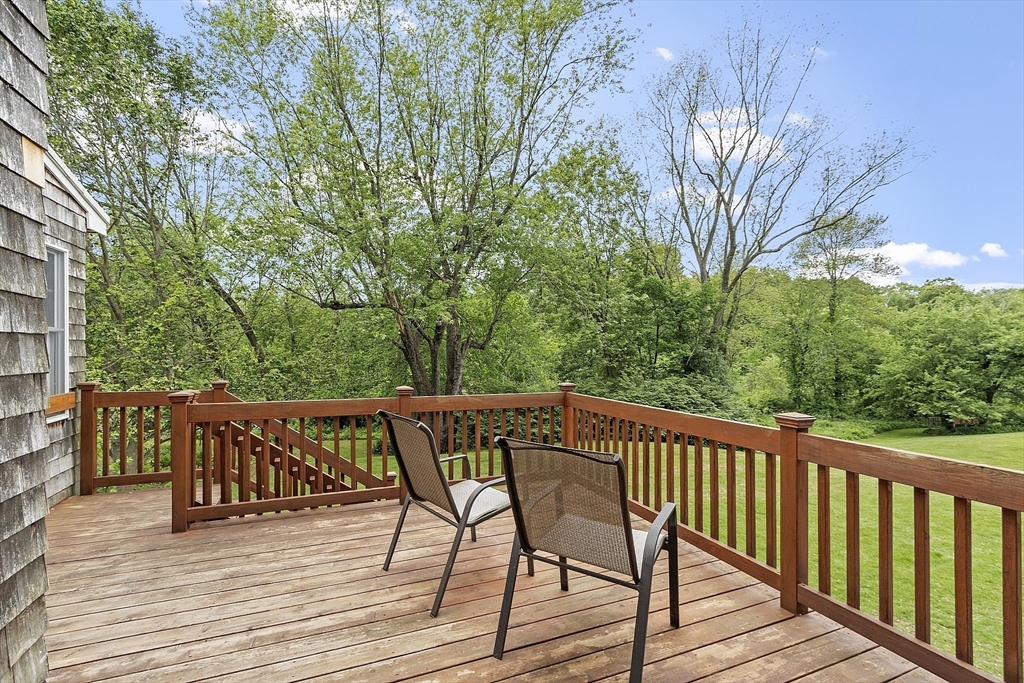 153 Tahattawan Road Littleton, MA 01460 - Photo 18 of 38 Gallery Image 18