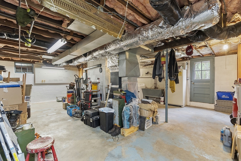 153 Tahattawan Road Littleton, MA 01460 - Photo 29 of 38 Gallery Image 29