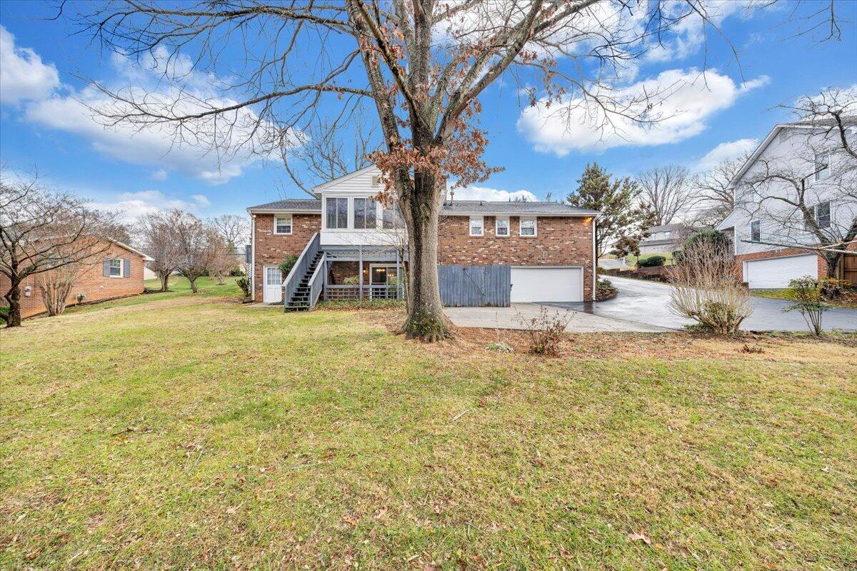 1915 McVitty Road Salem, VA 24153 - Photo 49 of 60 49-MIB05354