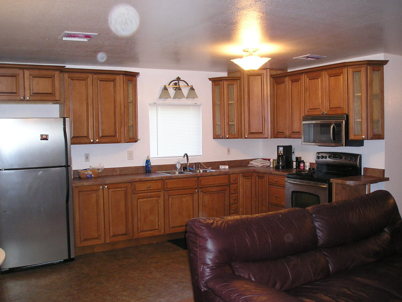 2405 East Coronado Road Phoenix, AZ 85008 - Photo 3 of 8 Studio Kitchen