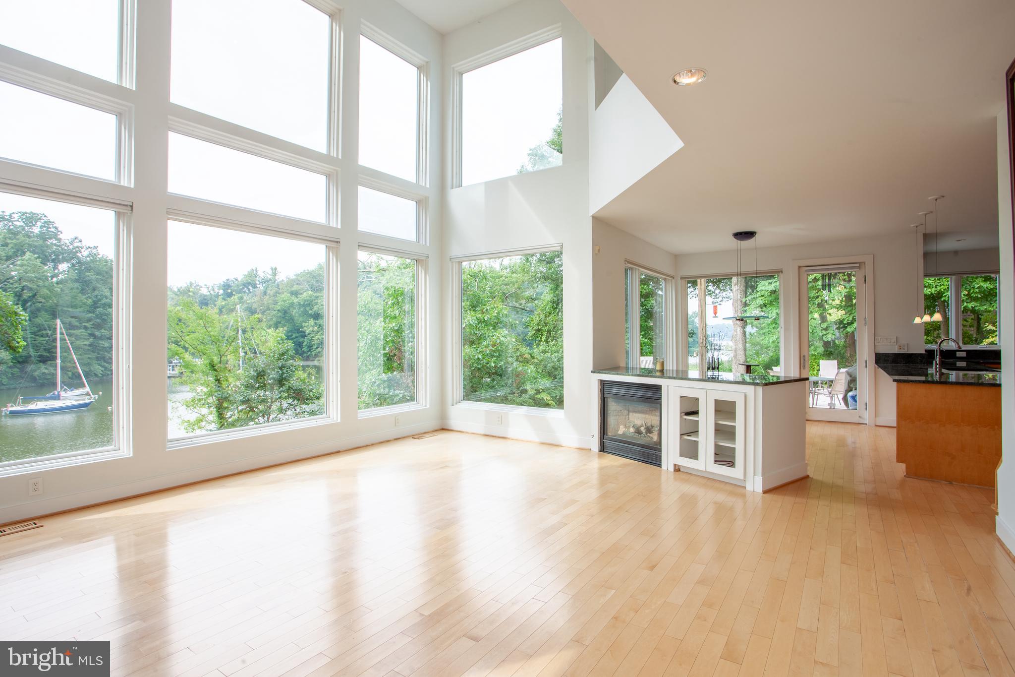 163 Edge Way Arnold, MD 21012 - Photo 20 of 77 Living Room